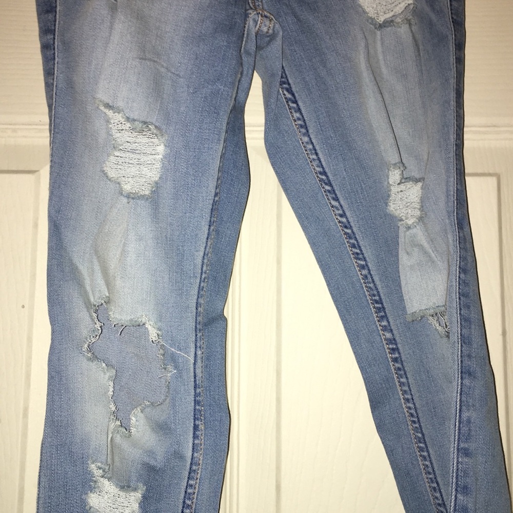 Hollister Super Skinny Highrise size 1 R